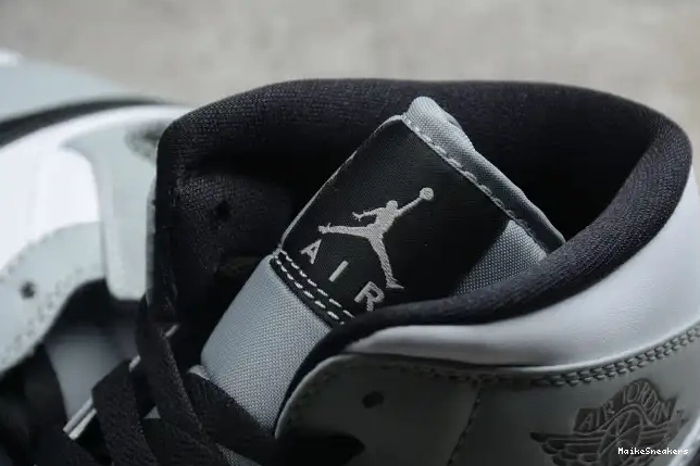 MaikeSneakers AIR 1 Jordan Grey Smoke Mid 554724-092 Light 0517